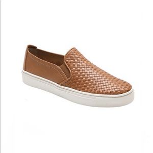 The Flexx Slip On Leather Sneakers NWT